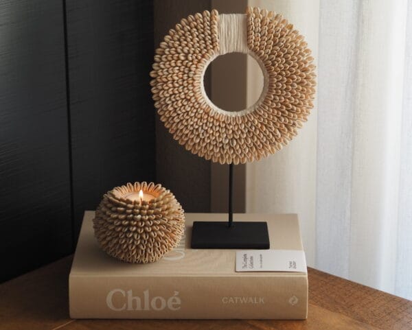 Schelpen ornament beige