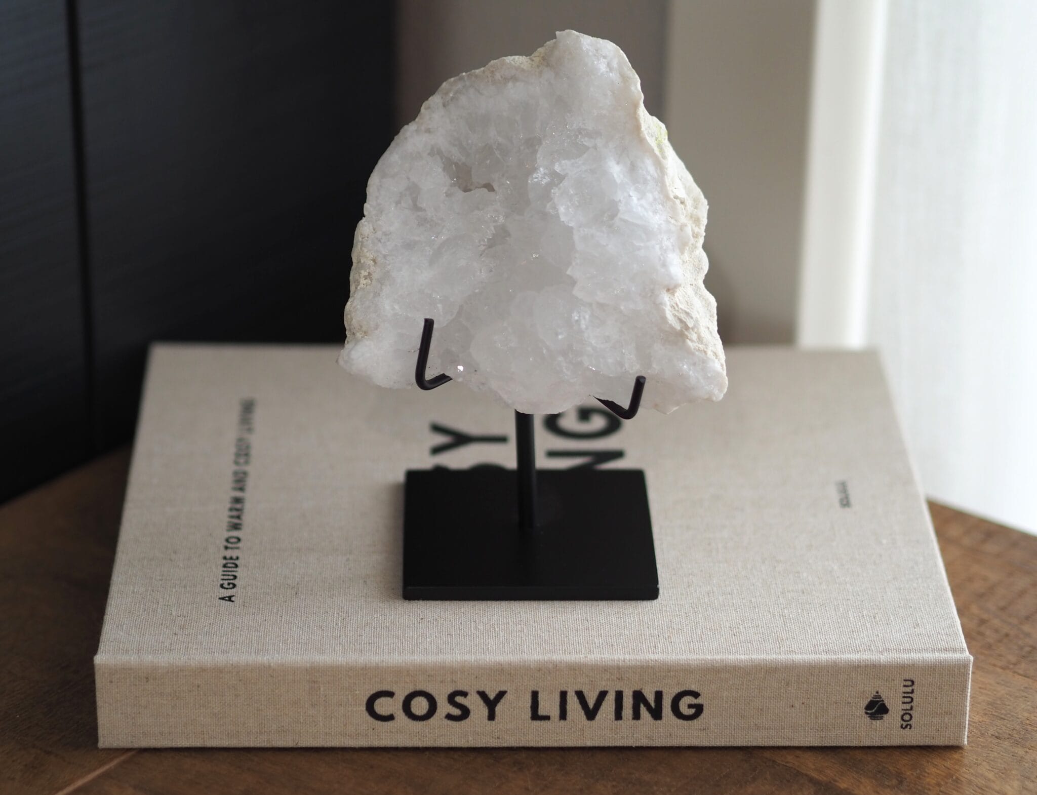 Bergkristal op standaard